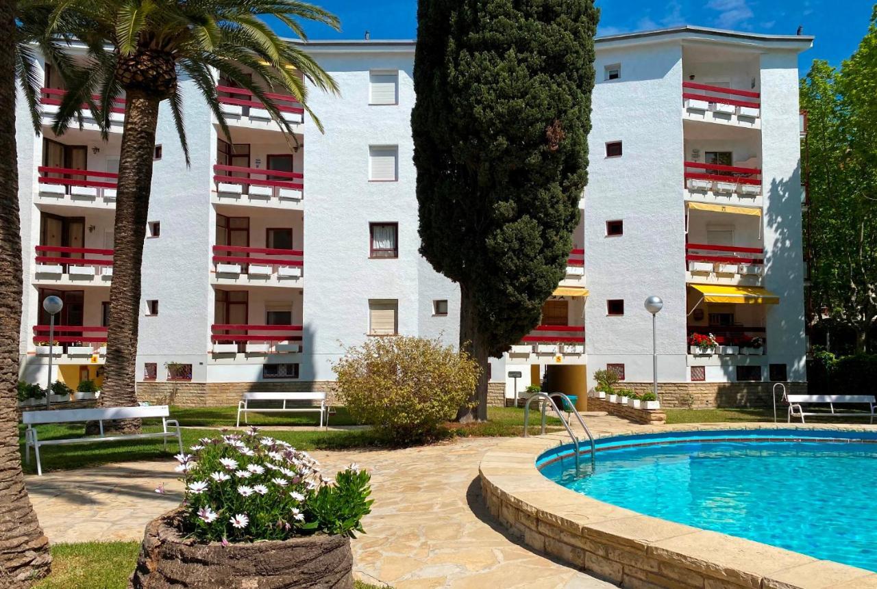 Apartamentos Corcega Palmyra Salou Kültér fotó